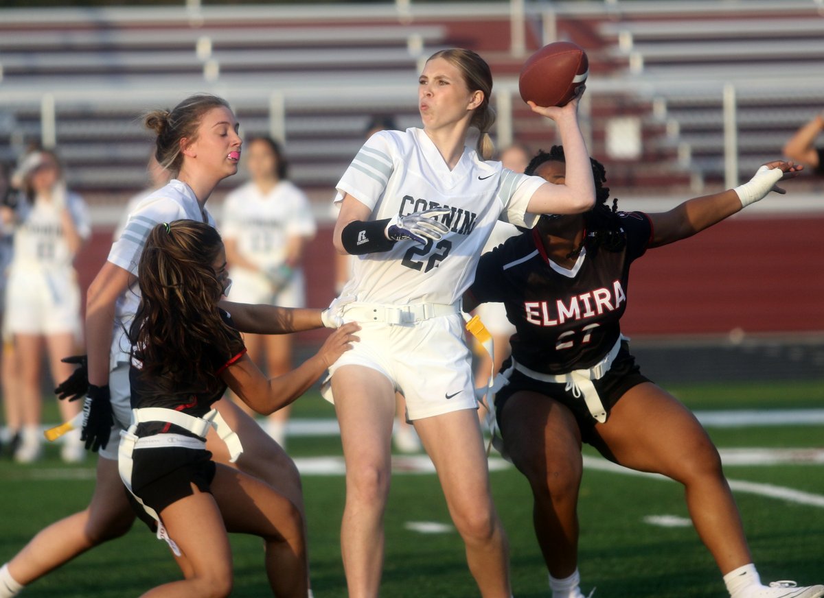 SGAndrewLegare's tweet photo. Photos:

@ECSD_Athletics tops @CorningHawks, 47-40, to earn a win as Express girls flag football makes its debut under the lights.

https://t.co/LiESqKRNiP https://t.co/vfuyLcB5ii