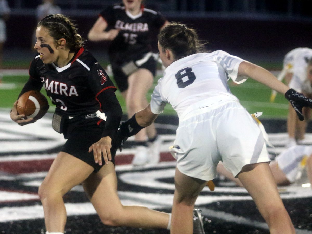 SGAndrewLegare's tweet photo. Photos:

@ECSD_Athletics tops @CorningHawks, 47-40, to earn a win as Express girls flag football makes its debut under the lights.

https://t.co/LiESqKRNiP https://t.co/vfuyLcB5ii