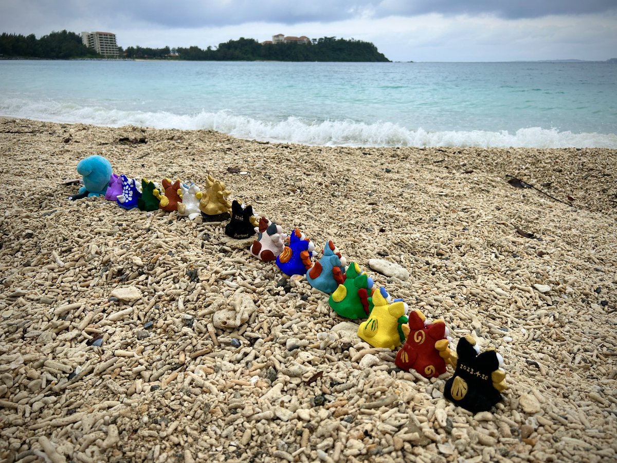 visual_st's tweet photo. おかげさまで創立20周年。
The 20th anniversary trip in okimawa https://t.co/OPAzitJrw0