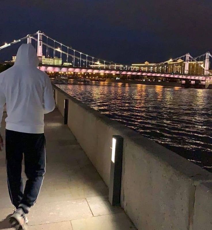 #عيد_الفطر ♥

تقبل الله صيامكم وقيامكم وصالح أعمالكم 
عيدكم مبارك وكل عام وأنتم بخير وصحة وعافية، 
أنتم ومن تحبون جميعًا بإذن الله تعالى.. 🌼🌿

نسأل الله الثبات بعد رمضان.