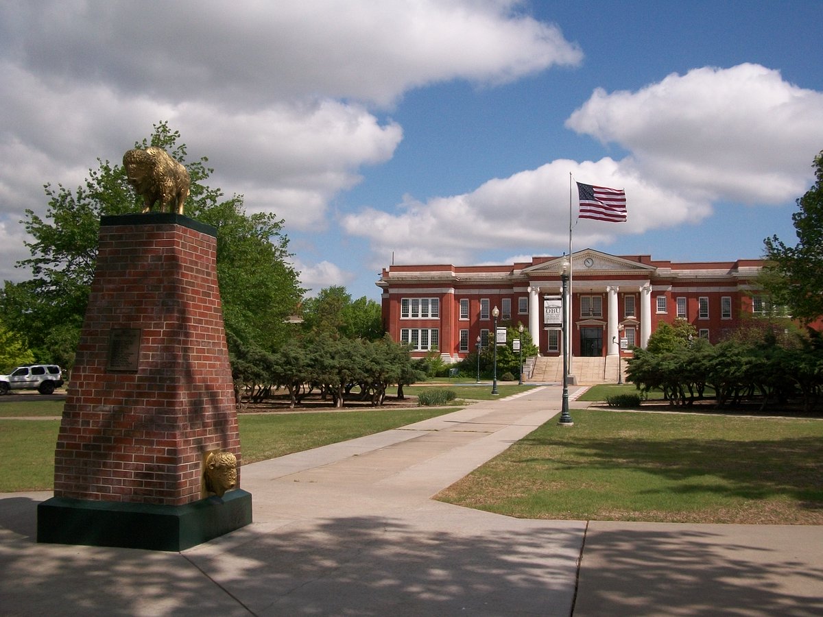 BaptHistoryOK's tweet photo. Pray for Oklahoma Baptist University as ther recover from storm damage. The oldest building on campus Shawnee Hall was hit as was the iconic Raley Chapel and others. OK Disaster Relief is already onthe scene. You can give to support repairs here. https://t.co/9Bepv81rb9 https://t.co/XGNWG3YSNy
