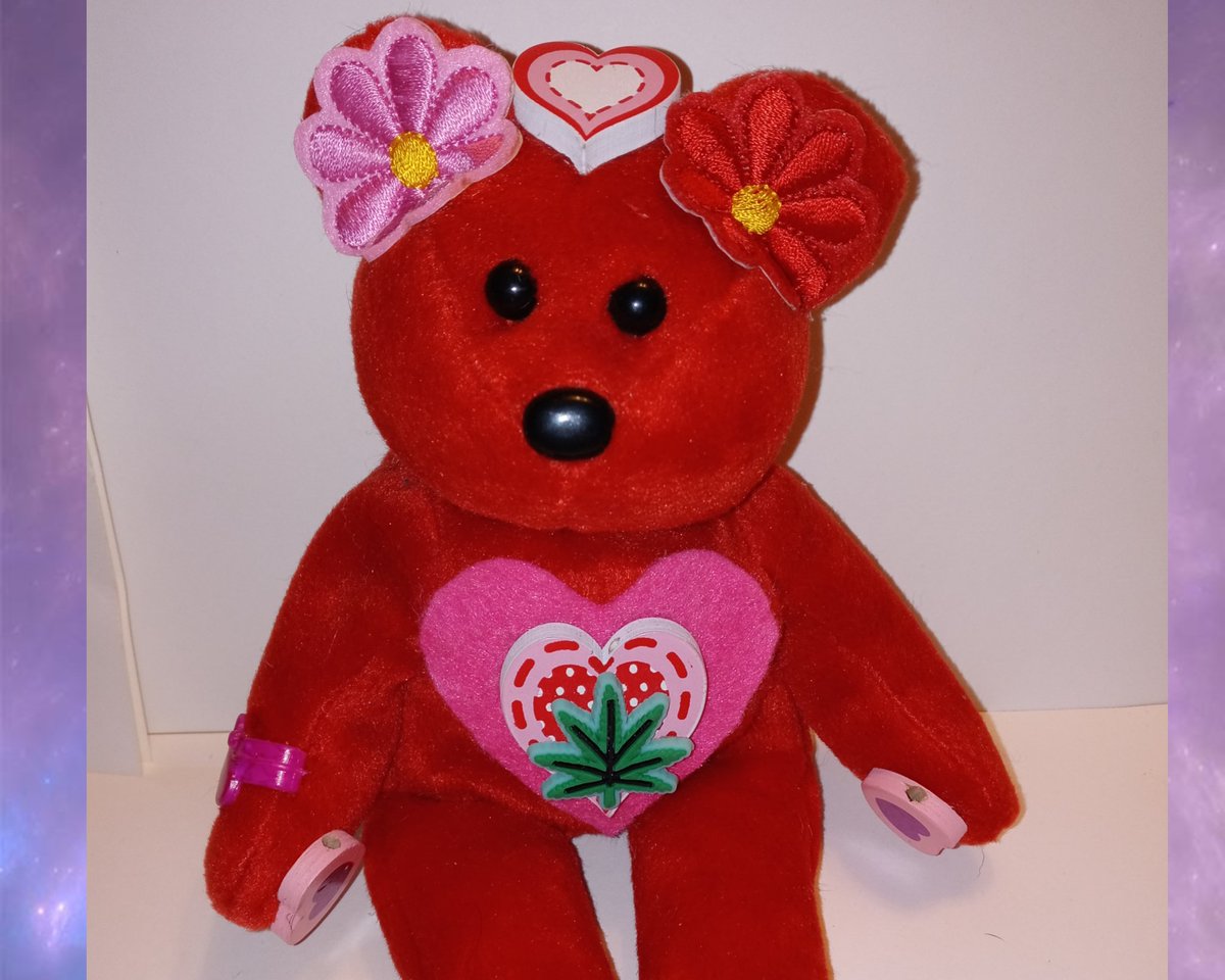 hippiemoonmagic's tweet photo. https://t.co/imCGqvVC4L
One of a Kind Bears #420day #HAPPY420 #April20th #April20 #StonerThoughts #smokeout #PuffPUffPass #magicmushrooms #shrooms #SmallBusiness #MothersDay #onlinestore #psychedelics #420friendly #hippie #stonerart #plushie #upcycled #weed420 #munchies #CareBear https://t.co/uPrNQLshHx