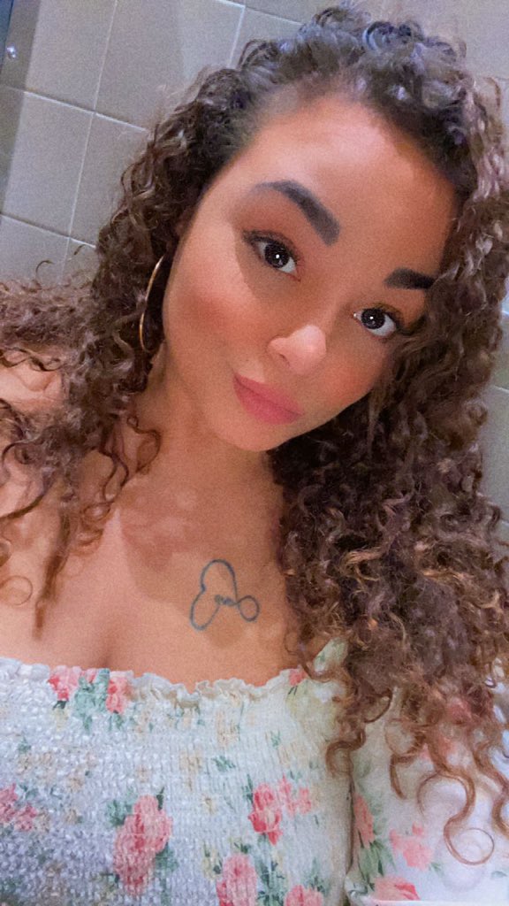 NnekaJones's tweet photo. Somebody’s baby mama ❤️👏 https://t.co/KSyMLEC0nW