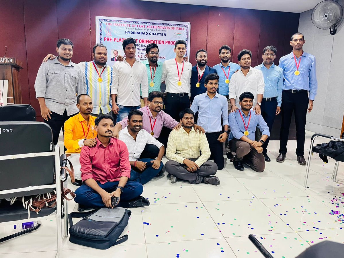 GopinathVallapu's tweet photo. It’s totally worth it! All sleepless nights and early mornings made this ! #cmaconvocation #cmaresults @iamsanketpandit https://t.co/dLmSHLOUeP