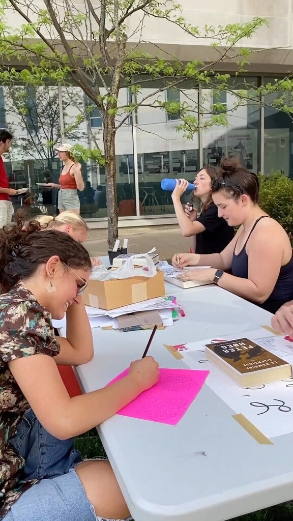 What a nice day to celebrate spring, la primavera! 🌞 Grazie to everyone who joined us! We talked about le sagre (the best events to attend if you want to get a real feel for how much Italians love food), then we went outside to play games, draw, list… instagr.am/reel/CrR0UzIJ1…