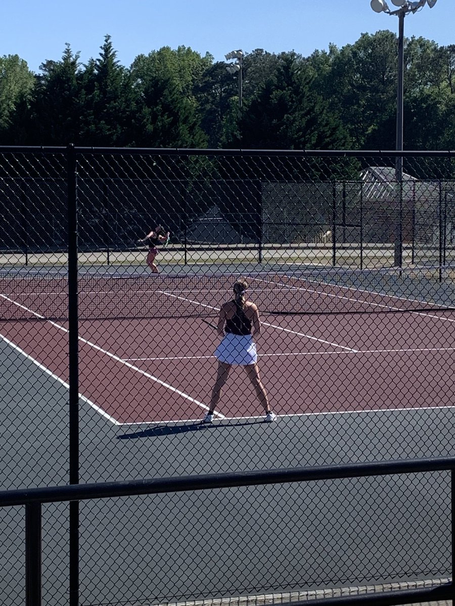 DrThomasPCSD's tweet image. Great effort today but our girls fell to an excellent Holy Innocents team 3-1 in the 2nd round of the state playoffs at Jeff Wadlington courts. Our girls finish the 2023 season with a 17-2 record and their 3rd region championship in a row! Well done, ladies! #24Strong #LionStrong