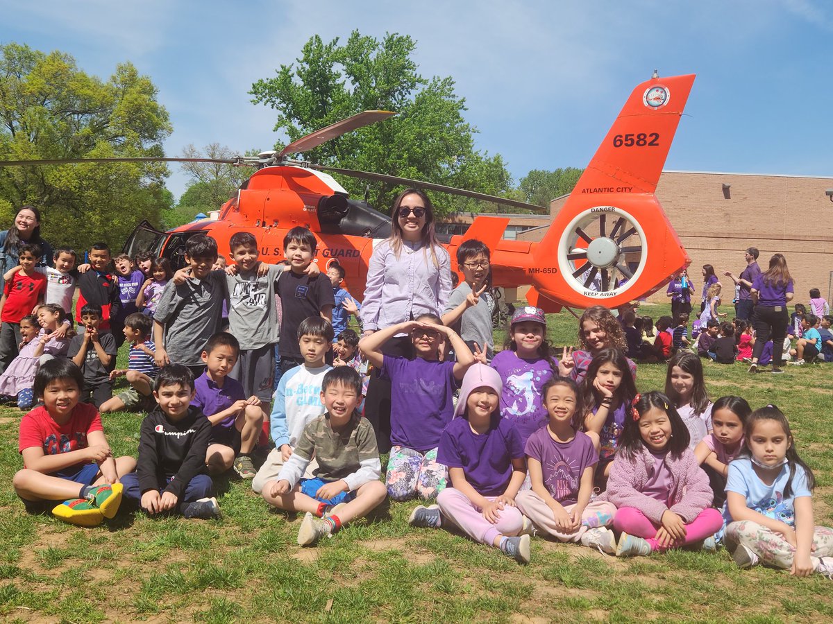 MES_MsNguyen's tweet photo. What a wonderful last couple days of Purple Up Week with Wednesday's Coast Guard helicopter visit and today's 2nd Grade Field Trip! https://t.co/gG9GZlPCt9