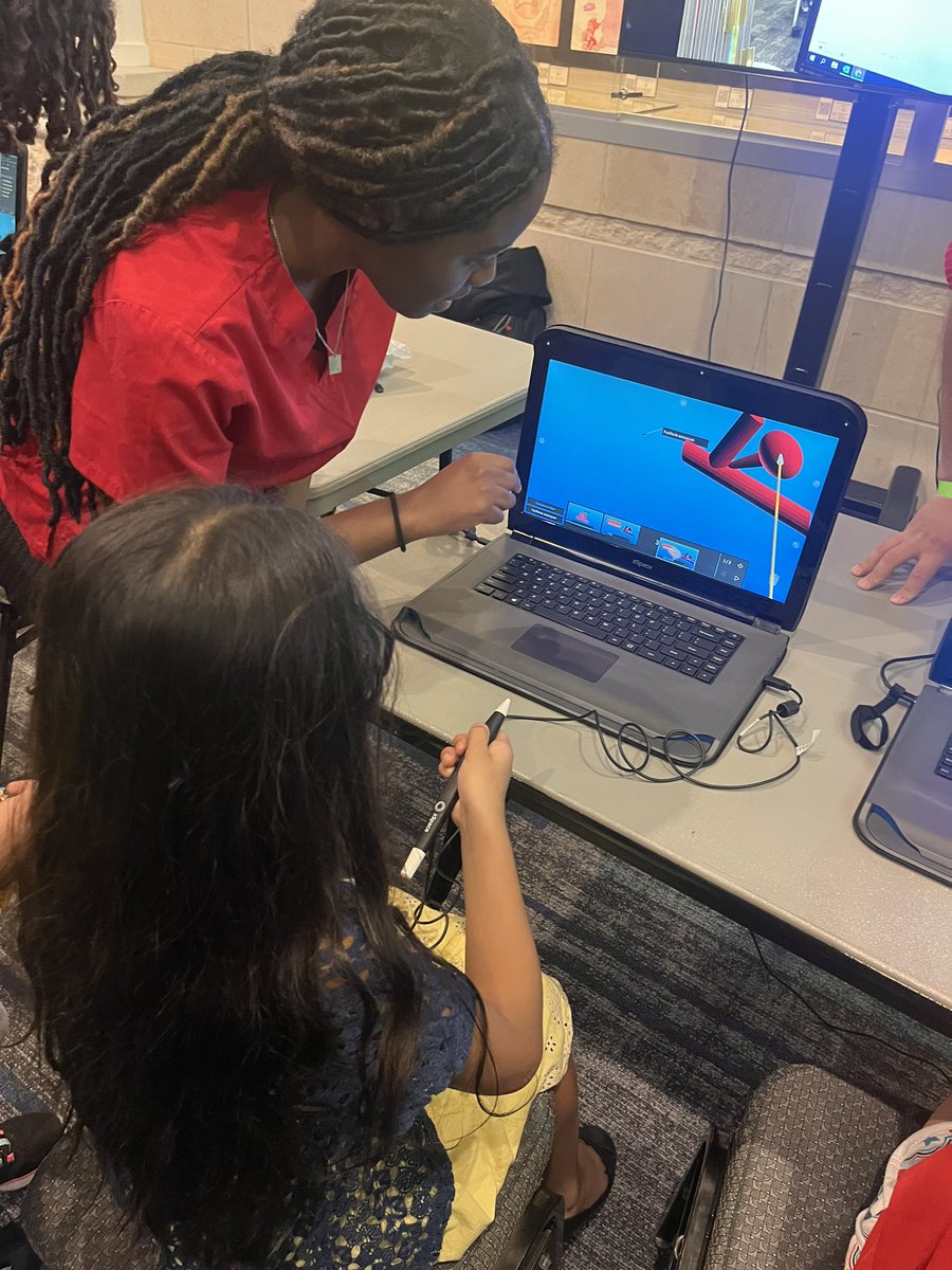 msayersclass's tweet photo. Not only did we get to show off our coding at #cfisdedtech but we also got to explore other projects! We had so much fun learning about HOSA technology from @CySpringsHS and networking from @langhamcreekhs ! My Heroes were so inspired! #BeAHooverHero #CFISDSpirit @HooverCFISD https://t.co/yZDZ8Brtdw