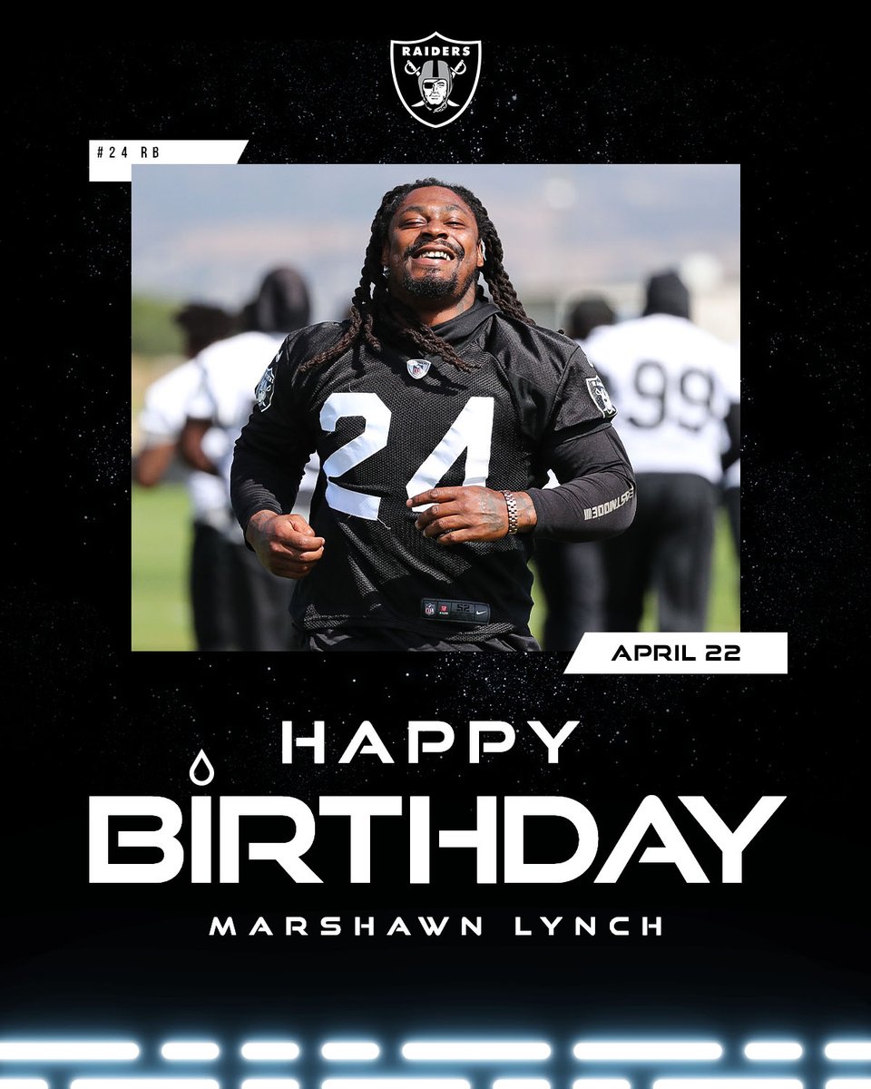 Happy Birthday, <a href="/MoneyLynch/">Marshawn Lynch</a>! 🎉🐔