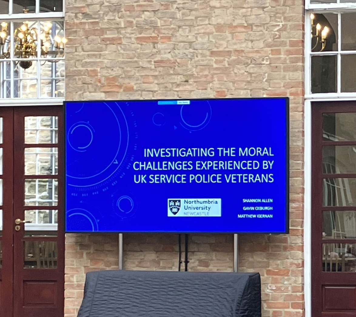Another great day of thought provoking #moralinjury presentations and discussions at the #icmiconf. Thank you @ic_moralinjury for the opportunity to present our work on UK service police veterans.
Full article:
doi.org/10.21061/jvs.v…
@gavin_oxburgh @mattkiernan95 @Northern_Hub