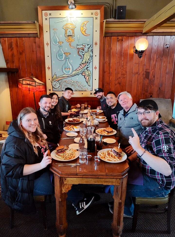 PNW M1 Team developing relationships! Thank you <a href="/Moto/">motorola</a> 💪 <a href="/MobileOneLLC/">MobileOneLLC</a>