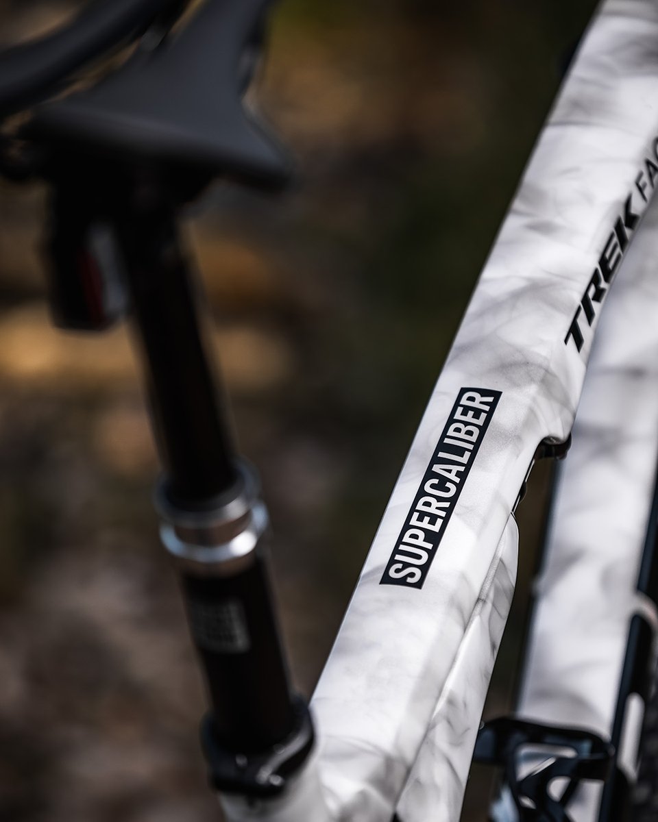 TrekBikes's tweet photo. What's the saying? Imitation is the sincerest form of flattery? 🤓

#trekbikes #treksupercaliber #mtb https://t.co/zPhdfsslkz