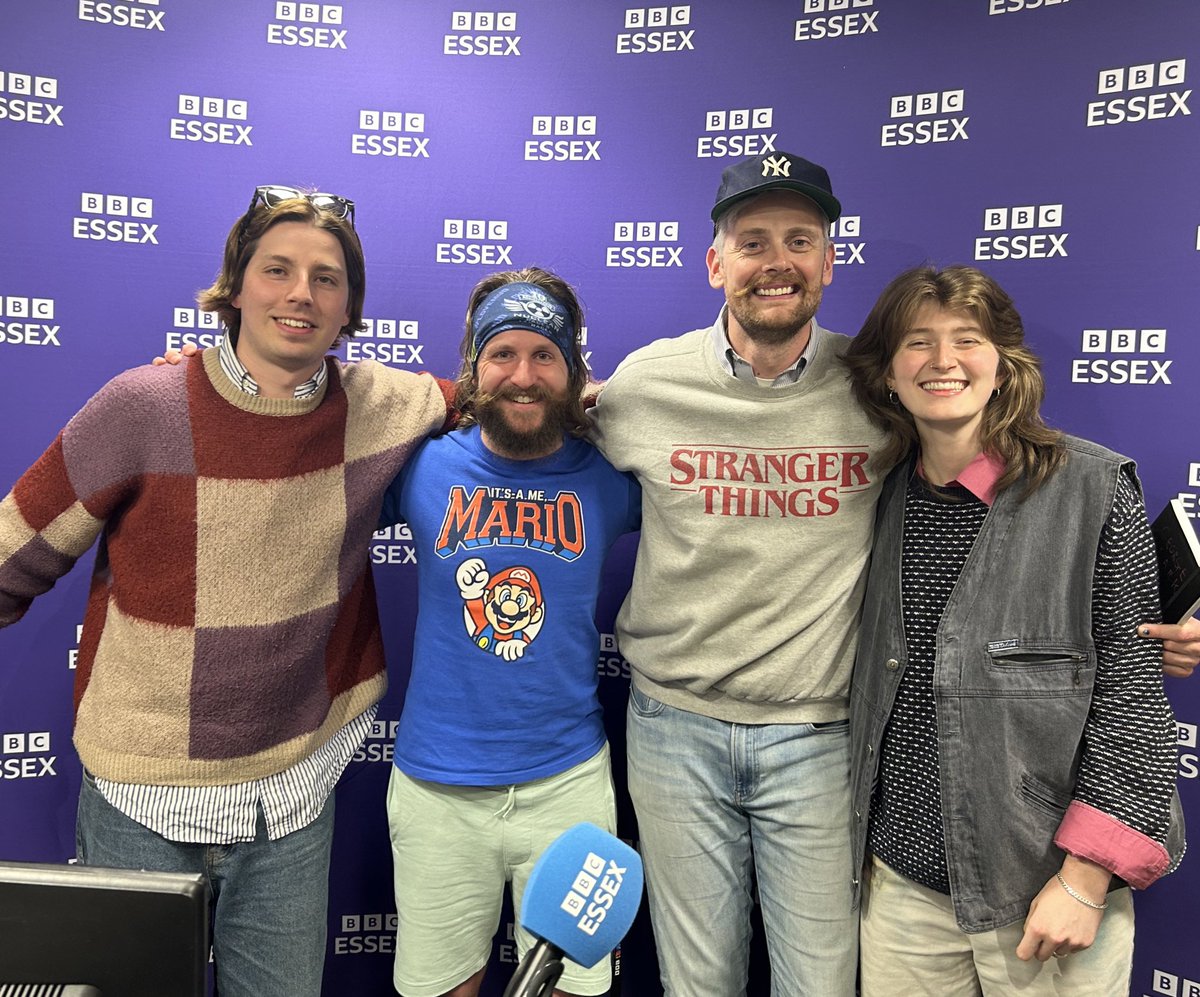 volume__club's tweet photo. @BBCUpload with @theejellyman 
Thanks for having us you legend!
We spoke Earth to Kurt @TheOtherPalace @east15_ct @VAULTFestival our next ventures #rulebreakers #art #grungeopera #savevault @BBCEssex 💜 https://t.co/NuLdTIec4G