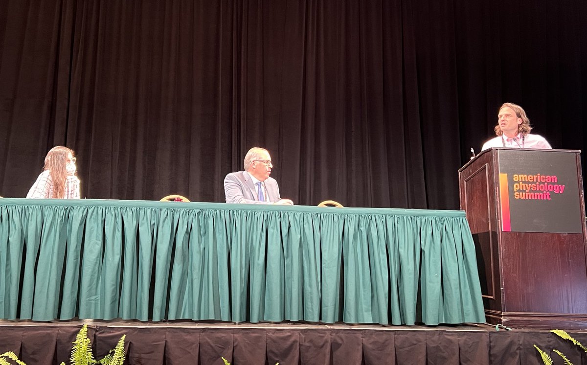 Sanjukta Chakraborty Lab (@chakrabortyslab) on Twitter photo The President’s Symposium <a href="/The_MCSociety/">Microcirculatory Society</a> - the incoming and outgoing Presidents as chairs and past president Lee Murfee sharing his novel ideas on lymphatic-blood connections, tissue engineering and cancer 👏 <a href="/BagherLab/">Bagher Lab</a> <a href="/lee_murfee/">Lee Murfee</a> <a href="/JeromeBreslin/">Jerome Breslin</a> The President’s Symposium <a href="/The_MCSociety/">Microcirculatory Society</a> - the incoming and outgoing Presidents as chairs and past president Lee Murfee sharing his novel ideas on lymphatic-blood connections, tissue engineering and cancer 👏 <a href="/BagherLab/">Bagher Lab</a> <a href="/lee_murfee/">Lee Murfee</a> <a href="/JeromeBreslin/">Jerome Breslin</a>