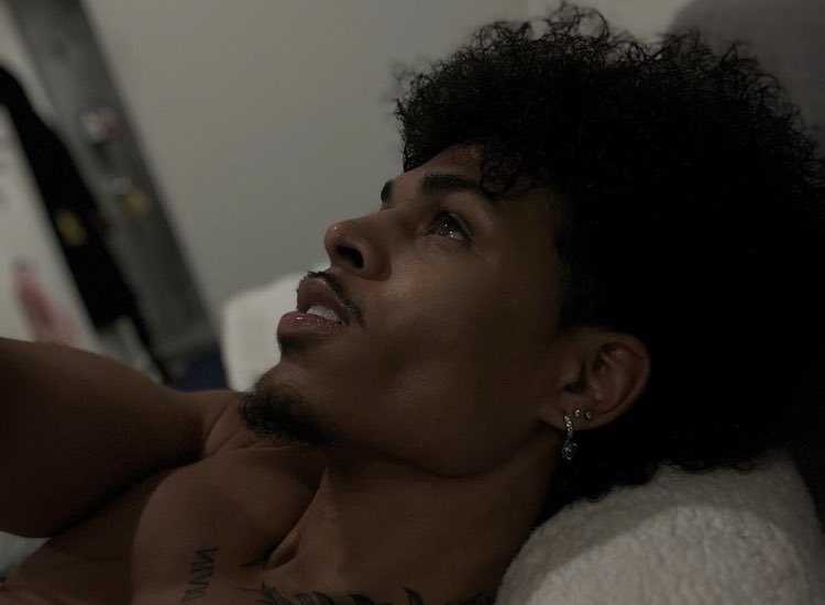 MiinajSpicee's tweet photo. Face Reveal ❤️ ( deleting soon) 😭 https://t.co/axJLx9t8lR
