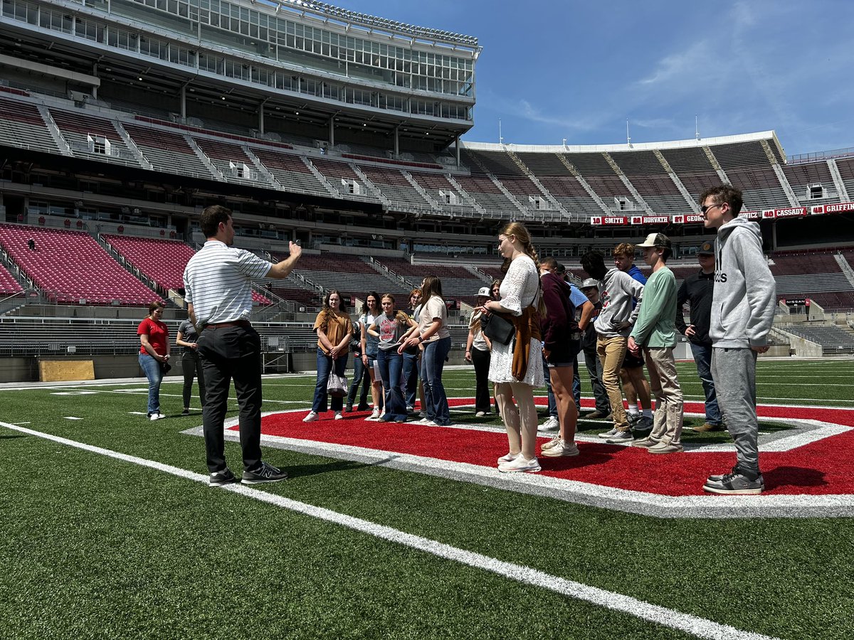 Doug_Karcher's tweet photo. It was a pleasure hosting @MarysvilleOHFFA today and discussing @OSU_HortCropSci degree options. Here, @TylerTalksTurf discusses careers in Sports Turf Management at #TheShoe. https://t.co/riNXaOH0yc