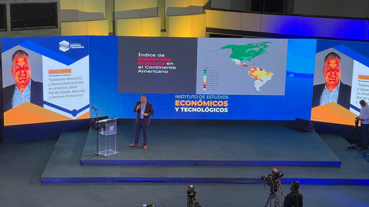 lamiraecuador's tweet image. #URGENTE
¡CONFERENCIA MAGISTRAL DE RAFAEL CORREA!
El expresidente Rafael Correa, @MashiRafael dicta junto a otros expertos internacionales, un seminario en Venezuela, enfocado en la recuperación de la economía de ese país.
@fundacionIEET