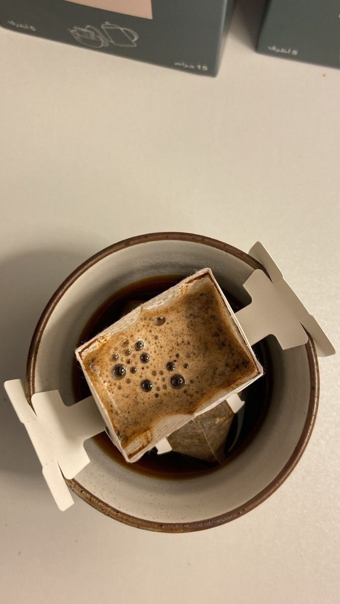 Jasss1m's tweet photo. الحياة قصيرة جدًا لتضيع وقتك في الأشياء التي لا تهم، استثمر وقتك في الأشياء التي تحبها وتعطي حياتك معنى وقيمة."
#عيد_الفطر https://t.co/EqymQThmVT