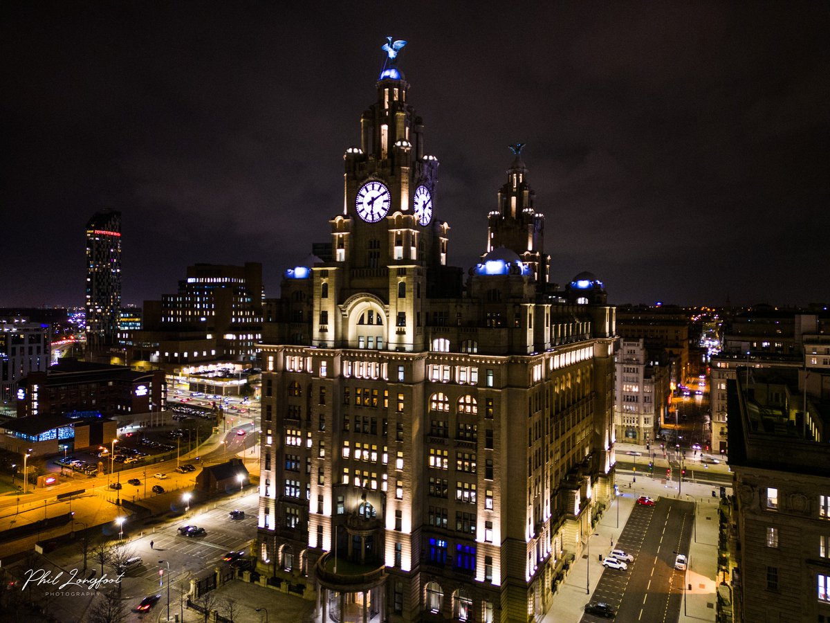 p_longfootphoto's tweet photo. Goodnight from Liverpool Photos from Jan 2023
@RLB360 @RoyalLiver1911 @CultureLPool @TheGuideLpool @Eurovision @bbceurovision #unitedbymusic @angiesliverpool @PortOfLivBuild @LiverpoolTweeta @PeelLivWaters  @PeteCityPrice  #liverpool  #liverpoolatnight https://t.co/4zZQdvN1YP