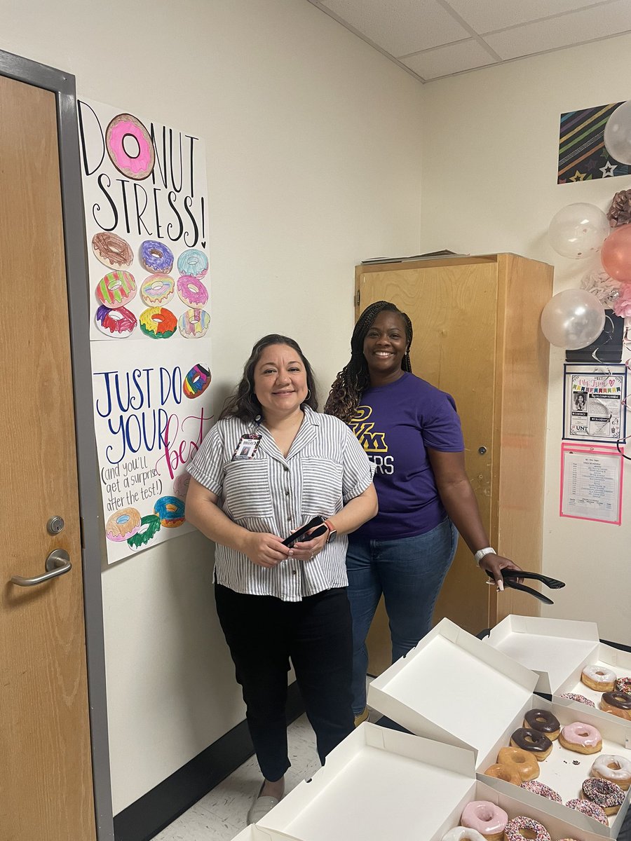 Melissa Padilla (@padilladisd) on Twitter photo Today was our last small group with our 3rd grade students before the big day next week! We brought them a sweet treat to encourage them and celebrate their hard work. Such a great group!! <a href="/DragonsMedrano/">Esperanza “Hope” Medrano Elementary School</a> <a href="/KristenB_DISD/">Kristen Bradley</a> <a href="/PadillaDISD/">Melissa Padilla</a> <a href="/ICanReadDallas/">Early Learning Dallas ISD</a> <a href="/MsJenkins577/">Wendy Jenkins</a> Today was our last small group with our 3rd grade students before the big day next week! We brought them a sweet treat to encourage them and celebrate their hard work. Such a great group!! <a href="/DragonsMedrano/">Esperanza “Hope” Medrano Elementary School</a> <a href="/KristenB_DISD/">Kristen Bradley</a> <a href="/PadillaDISD/">Melissa Padilla</a> <a href="/ICanReadDallas/">Early Learning Dallas ISD</a> <a href="/MsJenkins577/">Wendy Jenkins</a>