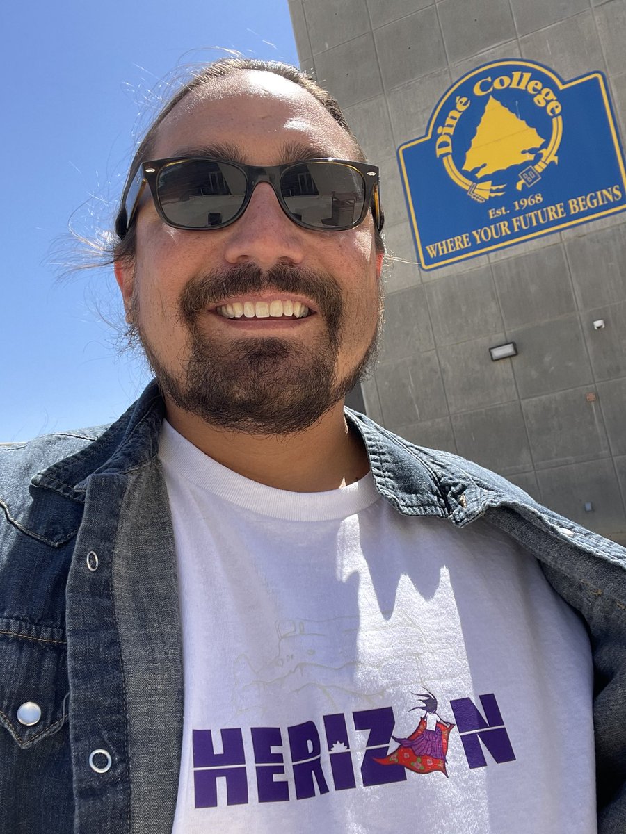 DanielVandever's tweet image. Nothing but love for Tsé Bit A'í Middle School for turning up for my reading at DC-Shiprock. Engaging with the youth is the best part of being an author 🙌. I also dropped off two signed copies of #Herizon at the Shiprock Chapter House’s book giveaway. #NativeKidLit