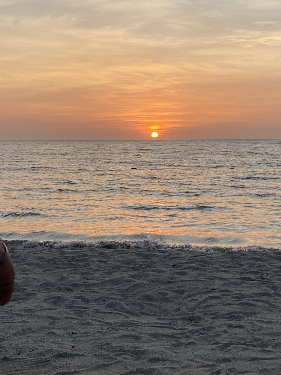 Veo tu nombre en cada atardecer...