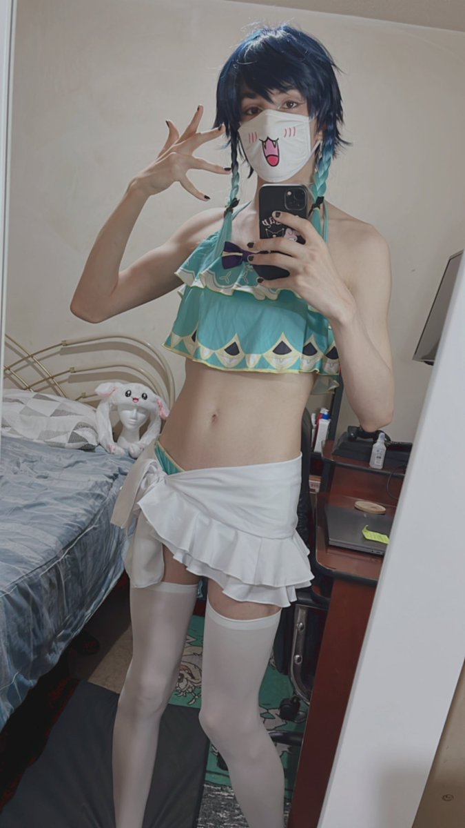 Alma_cosplay's tweet photo. I just noticed there are now 40k of you cuties 😳 thank you so much for following me and always treating me with such kindness, it makes my days <3 https://t.co/ZvV4UbqjYd