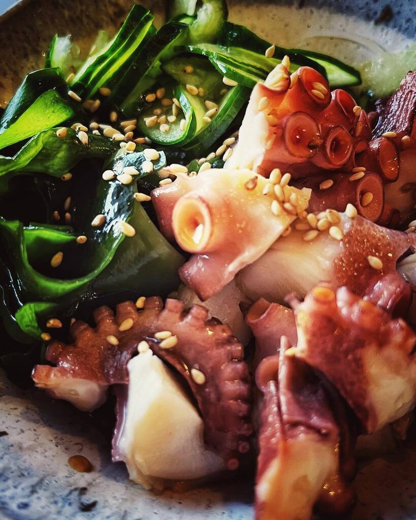 bluebleuazul's tweet photo. Tako
#tako #pulpo #octopus #japan #japanesefood #sushi #food #foodporn #photography #foodie #happy #instagood #sushitime #salad #ensalada #sesame #seafood #alga #algae #octopussalad https://t.co/bgpGuJD0cV https://t.co/QnG6CaCyxF