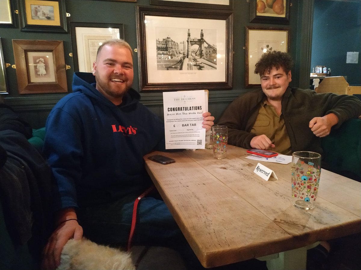 shibi1999's tweet photo. Three cheers for “Dillon et al” for winning tonight’s @CompleatQuiz at The Duchess! Their "et al" were catching the bus but they are in the spirits of the picture 😤 I had so much fun hosting tonight! See you next week :) https://t.co/Wz9QbX2lzF