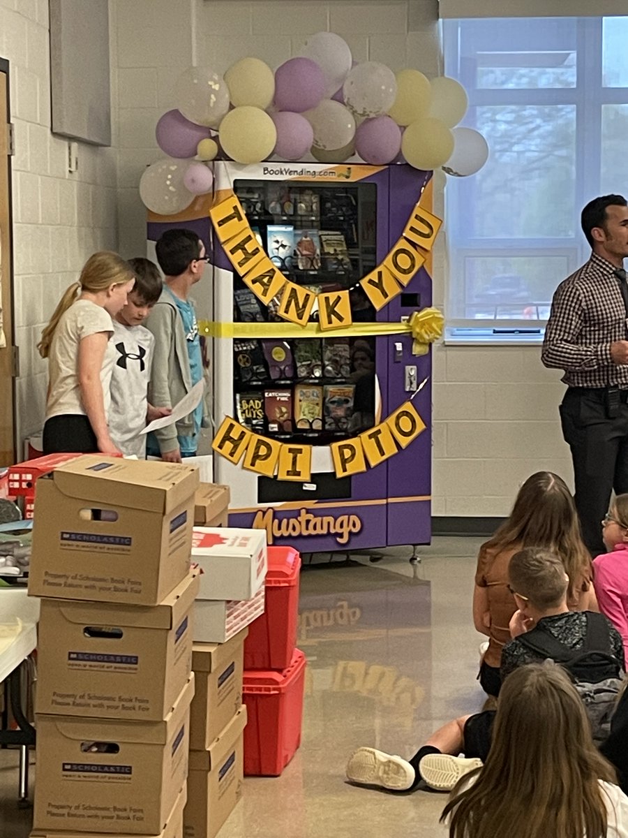 hprl_pbsd's tweet photo. 🌟5th Grade Ribbon Cutting Ceremony 🌟HPI is filled with gratitude and excitement as our PTO funded the Book Vending Machine to our community of readers! 🌟📚THANK YOU for bringing this project to life for our students and all future HPI Students!
@BookVending
 @HPEPBSD https://t.co/yWSD1JvGDQ