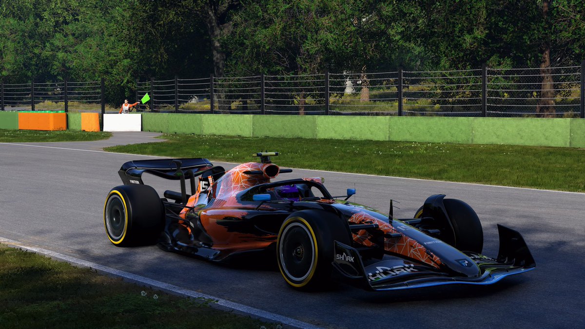 Tuturito10's tweet photo. VFL : 
Qualif : P2 
Course : P2 

Une magnifique course, maîtrisée de A à Z avec des belles batailles en pistes ! 
Des très gros points qui peuvent faire la différence dans le sprint finale pour le top 3 constructeurs ! 🏴‍☠️🏴‍☠️🏴‍☠️

@VirtualFormulaL / @PirEs_iceman / @PIRATESxESPORTS https://t.co/EQncnkUhKh