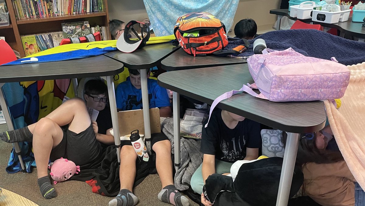 Jones_Teaches's tweet photo. They earned camp out day from filling their Cardinal board! The day after Reading STAAR was the perfect day for it! ⁦@HMECardinals⁩ https://t.co/de4tbYPCcL