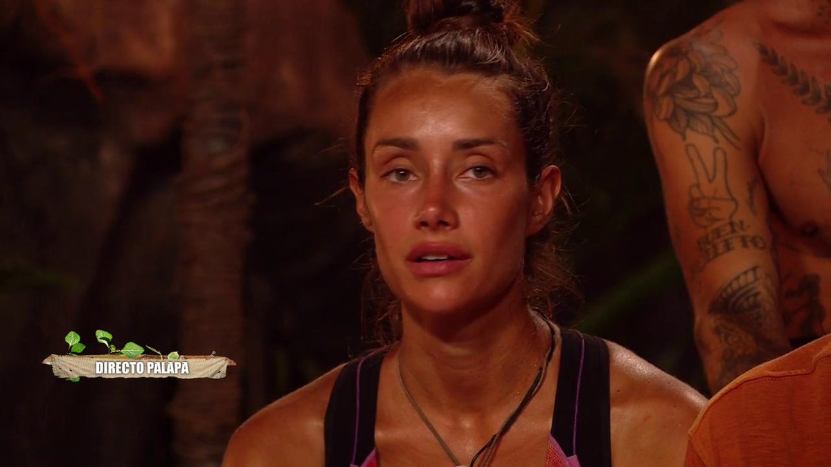 Supervivientes's tweet photo. Adara, sobre las acusaciones de Yaiza: "Una vergüenza, absoluta"

🏝 #SVGala8 
🔵 https://t.co/0FBgMJbayp https://t.co/J852fcyK4s