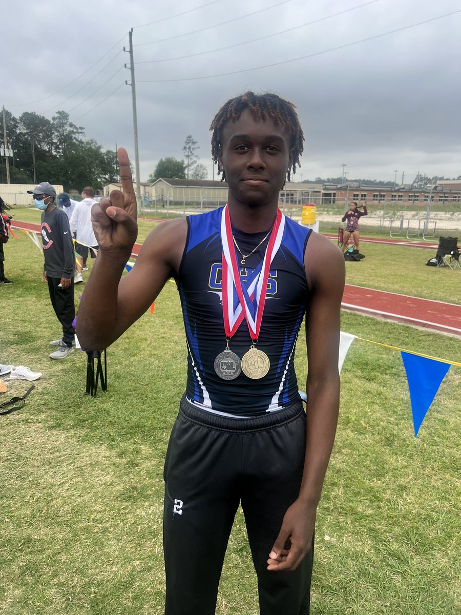 Headed to regionals! 1st in triple jump with a new PR and school record 46’7.75 and 2nd place in long jump 22’7.
2024 Christian Soungie <a href="/ChrisSoungie24/">Christian Soungie</a>