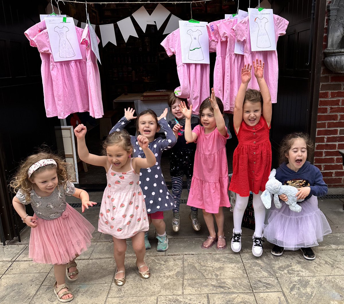 This weekend we had a great time helping Hazel celebrate her 6th birthday at the studio. We painted our nails, and decorated pink dresses. 💅🏽👗🎨 Can we please take a minute to observe the cuteness and excitement in these photos! 🥳😍 #BirthdayPartyFun #WhoRunTheWorldGIRLS