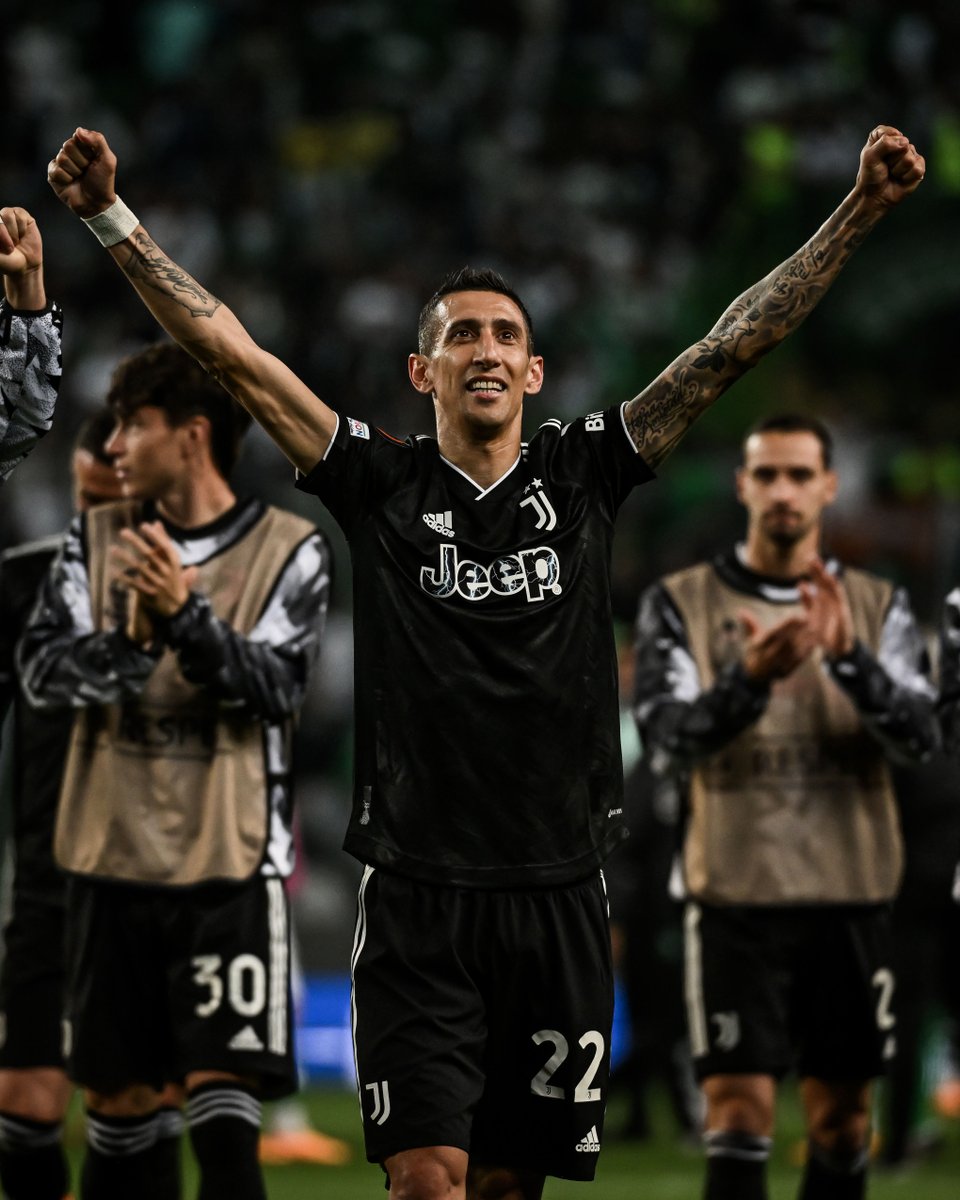 Inter (UCL)
Milan (UCL)
Roma (UEL)
Juve (UEL)
Fiorentina (UECL)

Italy has FIVE semifinalists in European competition 🇮🇹