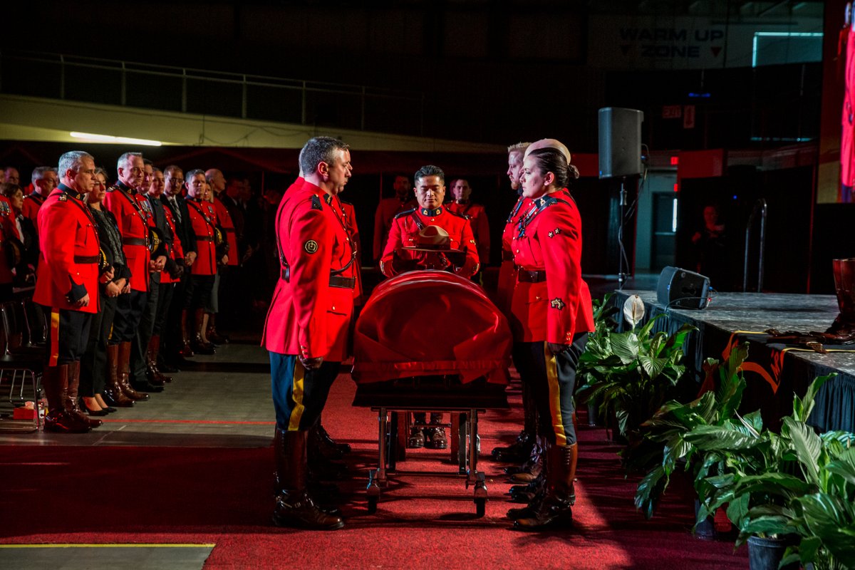 RCMPAlberta's tweet photo. 1/2 Cst. Harvinder Dhami was honoured today with a Regimental Funeral at Millennium Place in #ShPk. We would like to thank the public for their support during this difficult time. #RCMPNeverForgets https://t.co/tLRAZRFmjZ