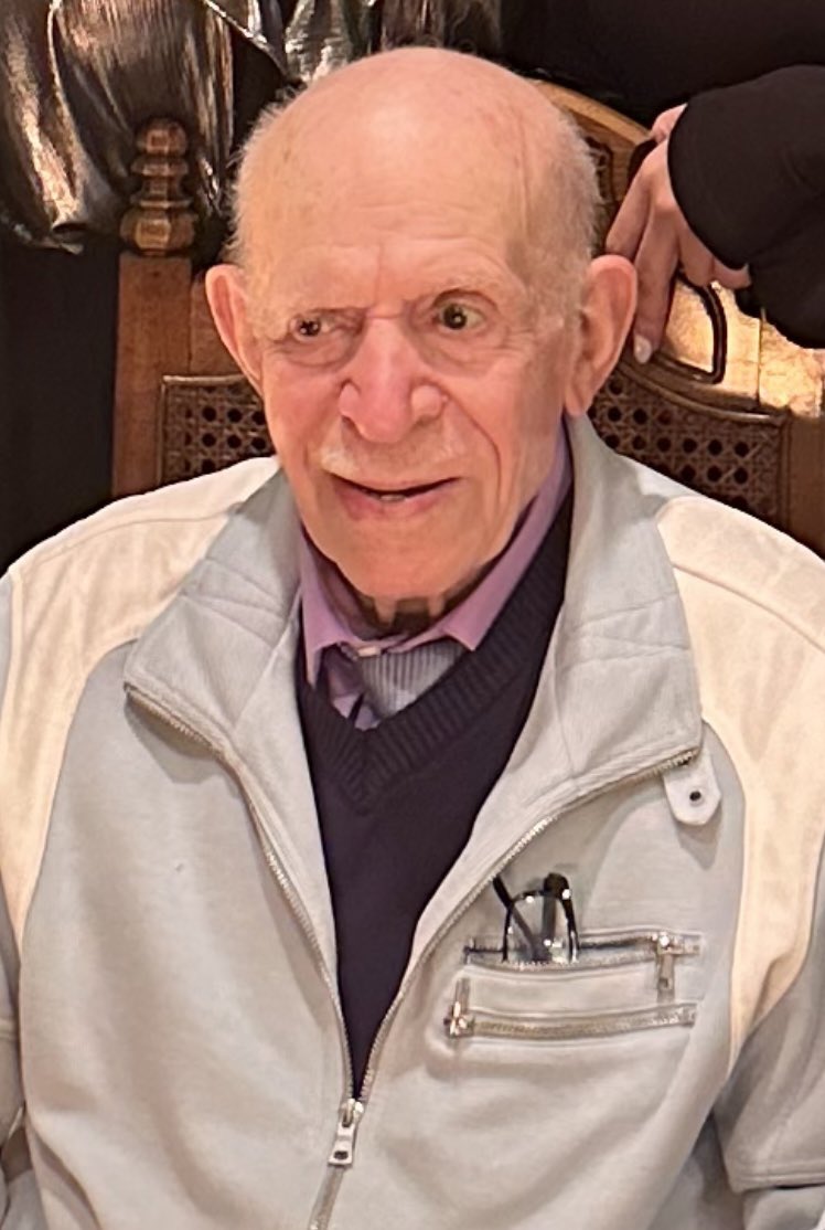 CBSLARachel's tweet photo. “He’s thinking, God, please save me and save her as well.”  The family of a 93-year-old man who was inside a stolen senior transport van during a pursuit today shares his story.  We’ll be on @kcalnews 4pm, 5pm. https://t.co/XBGNL8taAR