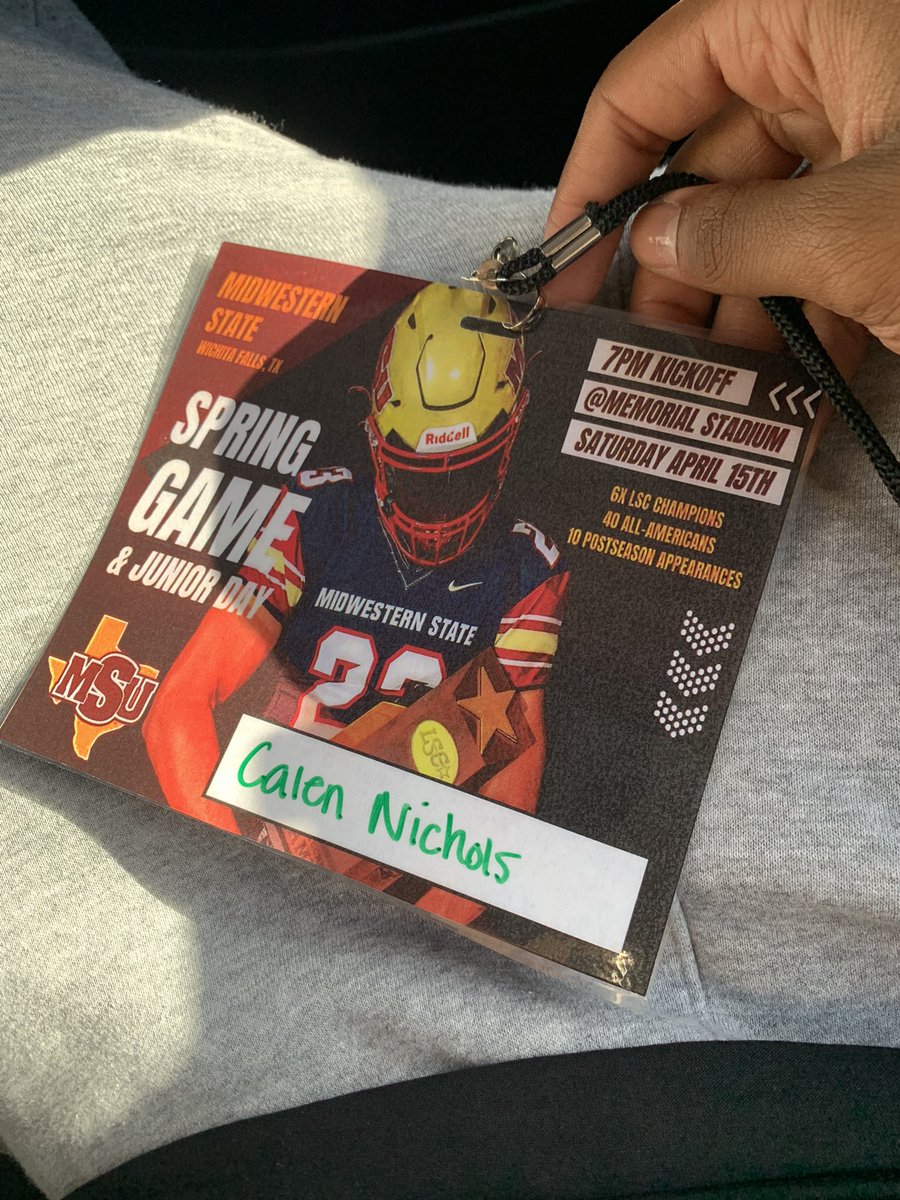 calenn21's tweet photo. Thank you @CoachD_Jordan and @coachvmsu for having me on campus and at their spring ball game. Had a great time last weekend! @MSUTexasFB @PaetowFootball @recruitpaetowfb @coachdhicks @CoachMattRhodes #MSU #txhsfb #springfb #juniorday https://t.co/laBitG25tk