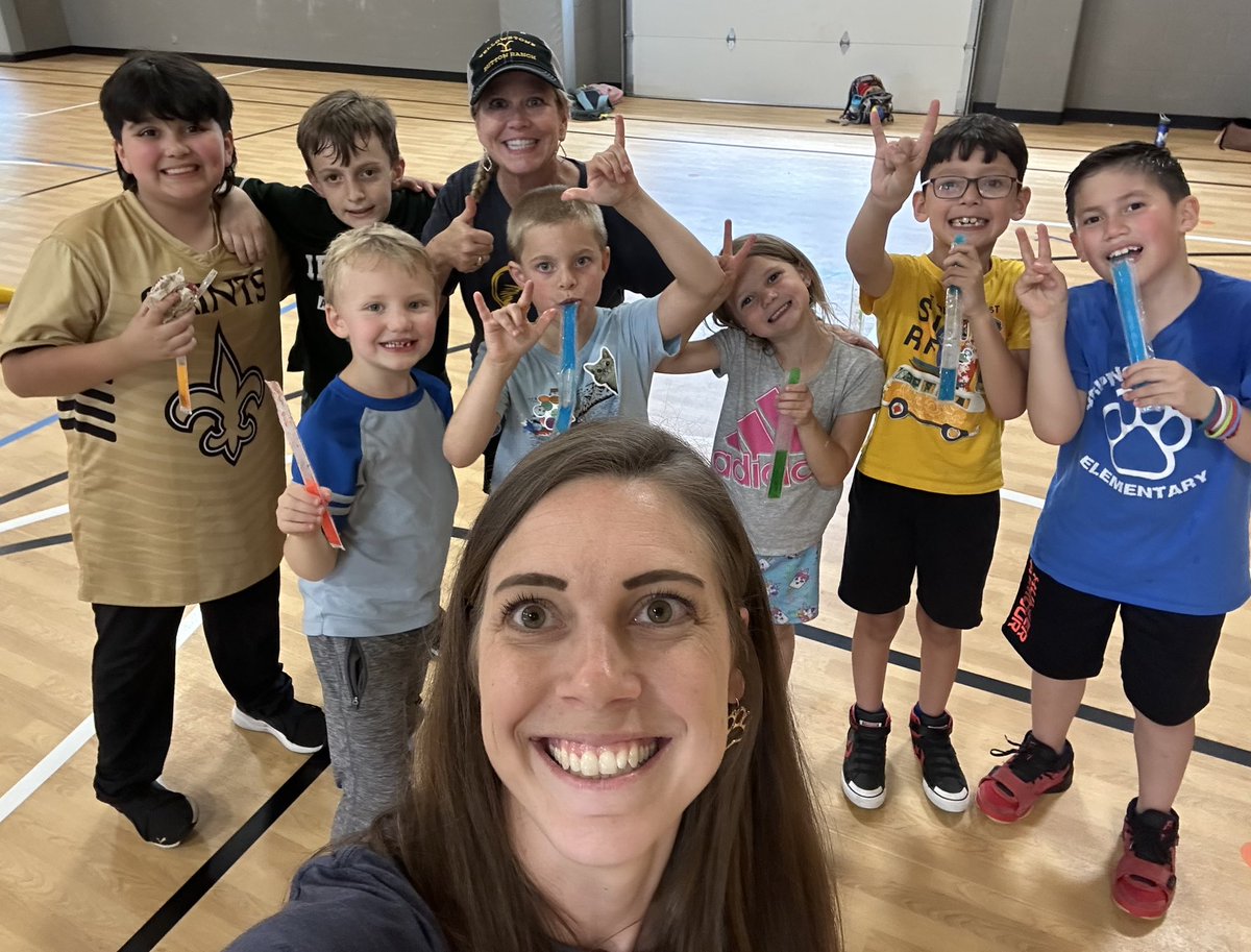 ATX Ballers - popsicle fun on their last day! 🏀