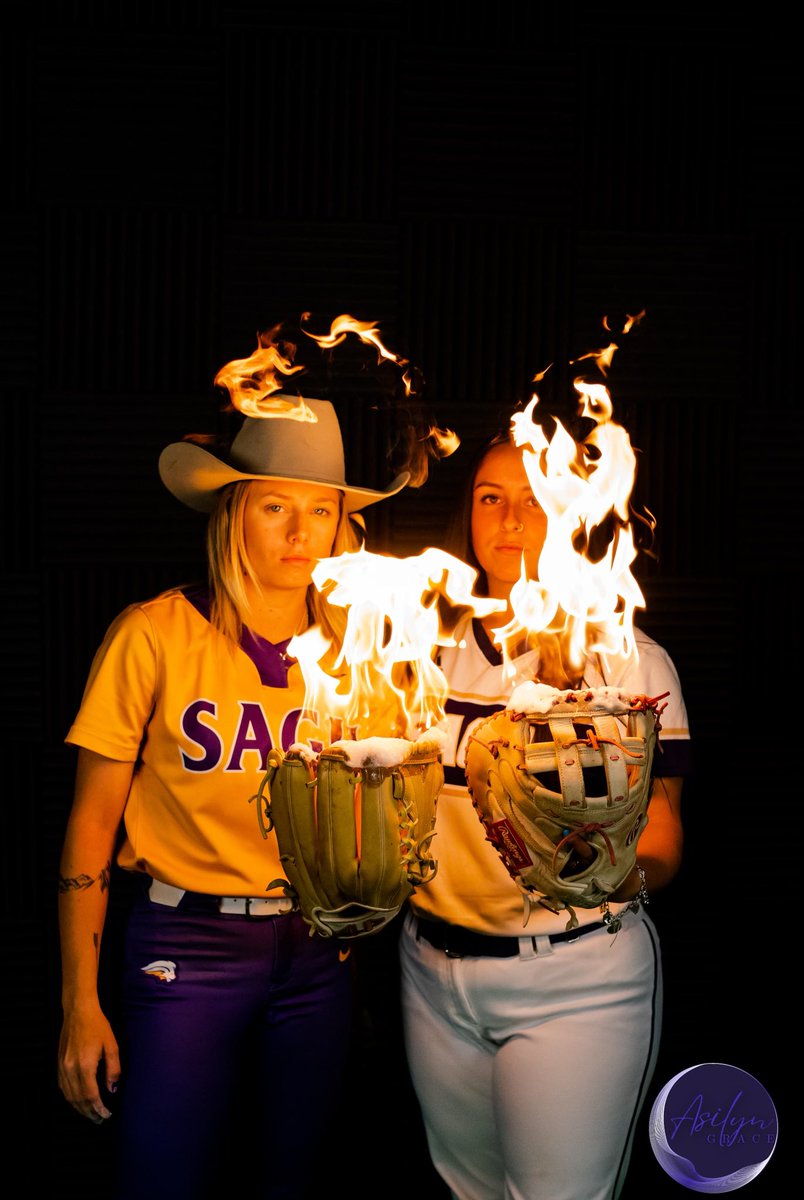 NelsonUSports's tweet photo. The softball Lady Lions squad is heating up! 🥎🔥 

📸 Asilyn Davis https://t.co/fMHYygDQi5