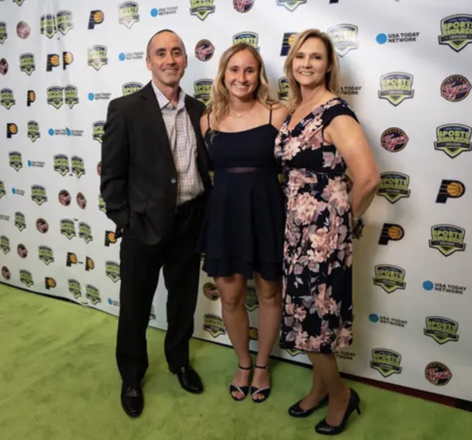 Had a great time at the Indiana High School Sports Awards last night. Thank you <a href="/IndyStarSports/">IndyStarSports</a> for putting together such an amazing event!! I was honored to be able to represent girls soccer alongside my friends. 

<a href="/Spartytweets/">Homestead Athletics</a> 
<a href="/hssportsawards/">USA TODAY High School Sports Awards</a>
