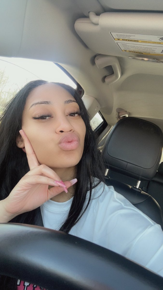 NylaMurrell's tweet photo. One Of My Favorite Pictures 🥰 https://t.co/KpmJLFj3Pp