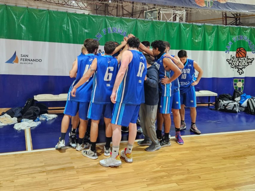 ¡GANÓ LA PRIMERA!👌

El conjunto superior de nuestro club venció, como visitante, a San Fernando. El resultado final fue 56-67 para el UVVA. Por otra parte, los Veteranos cayeron como locales 70-76 ante Villa Mitre B.

#VamosAdelina🔵⚪