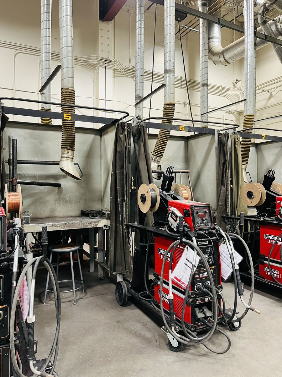 yvonhicks's tweet photo. NWCTA Mechanical Technology students! #SkillsUSA 2023! @NWCTAPrincipal https://t.co/AoBfdFSaPs