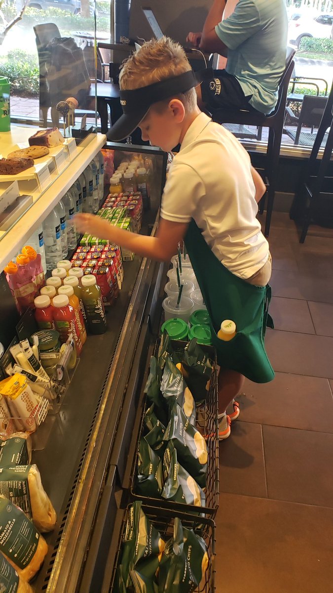 tsandg8r's tweet photo. Yep... #PBCounty #TakeYourChildToWorkDay
He smashed it!☕
My #TreyMaster https://t.co/jRTVWXsnLy