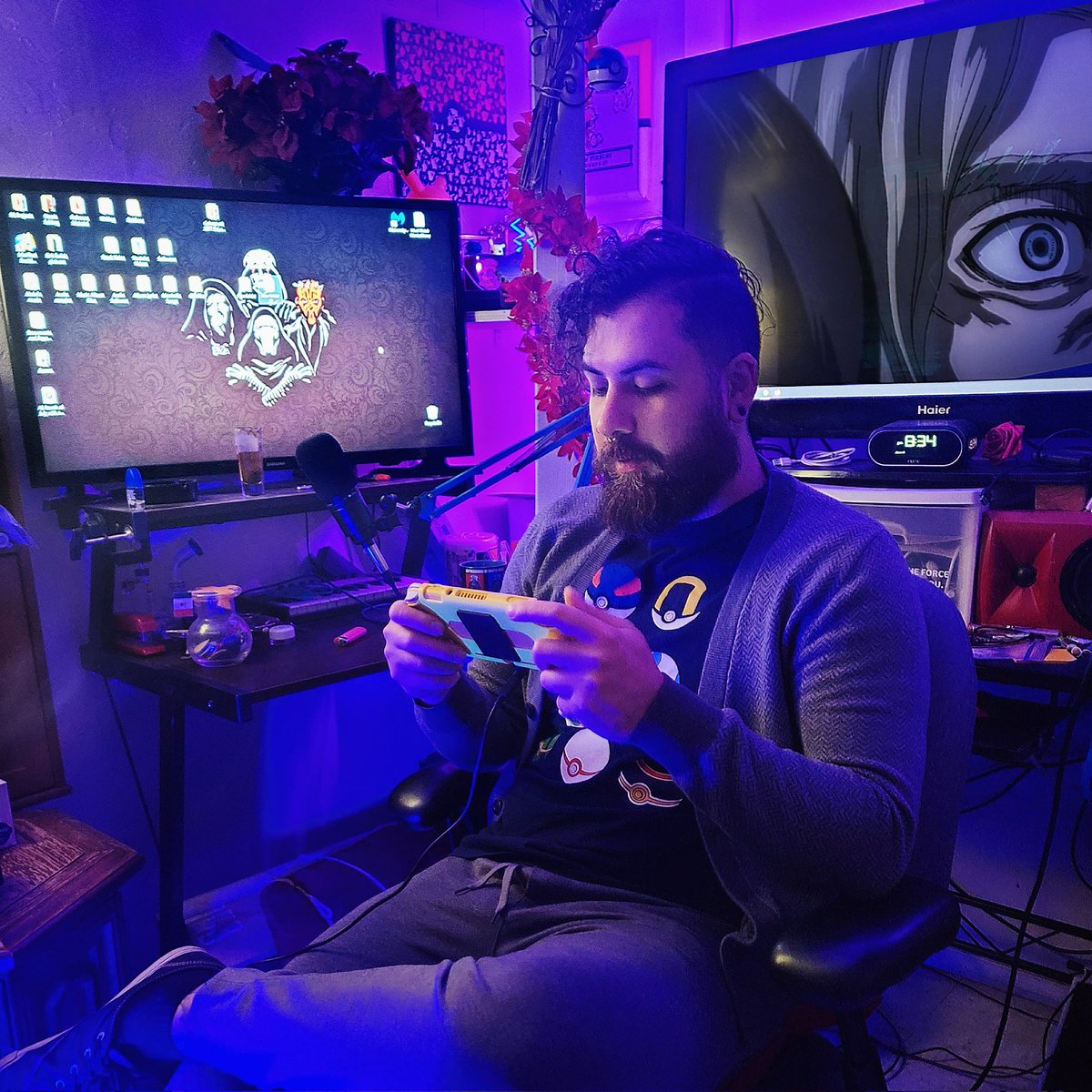 8bitAzul tweet picture
