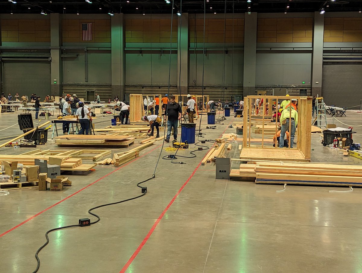 THaysCTE's tweet photo. Thank you to @SWMSCarpenters and @ABCNevada for making the Team Works event at @NevadaSkillsUSA state conference a success. Building tomorrow's future skilled trade workforce. @ClarkCountySch @DiversifyNevada @LVGEA @NvActe @NVContractor @NV_GOWINN @NevadaReady https://t.co/JtBcvNLca4