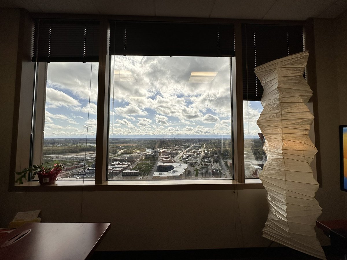 cassiecounsel's tweet image. I’ve moved to the upper west side! #newview