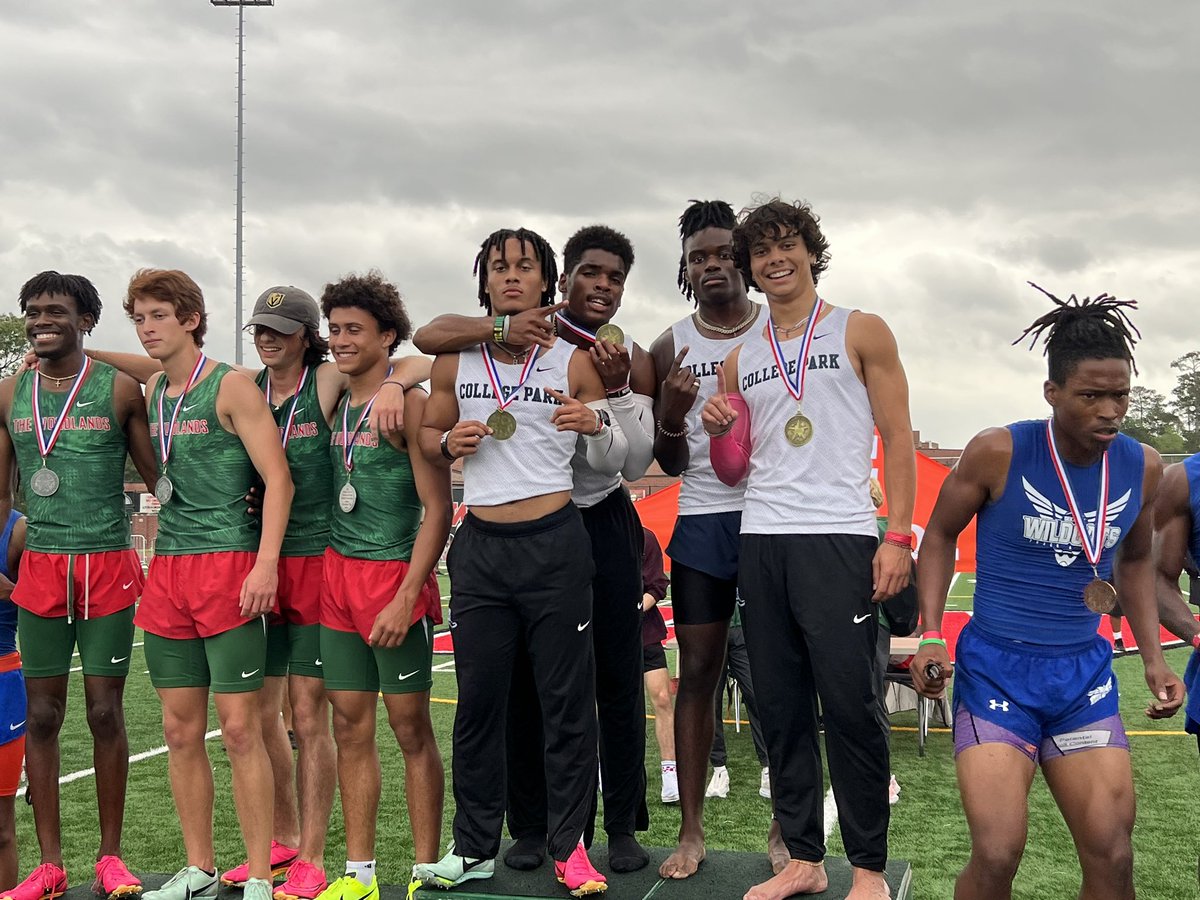 Coach_Coats's tweet photo. MILE RELAY AREA CHAMPIONS!

3:14.79 🥇🥇🥇🥇

#WeAreCP #FAM1LY https://t.co/VHF1ECRola